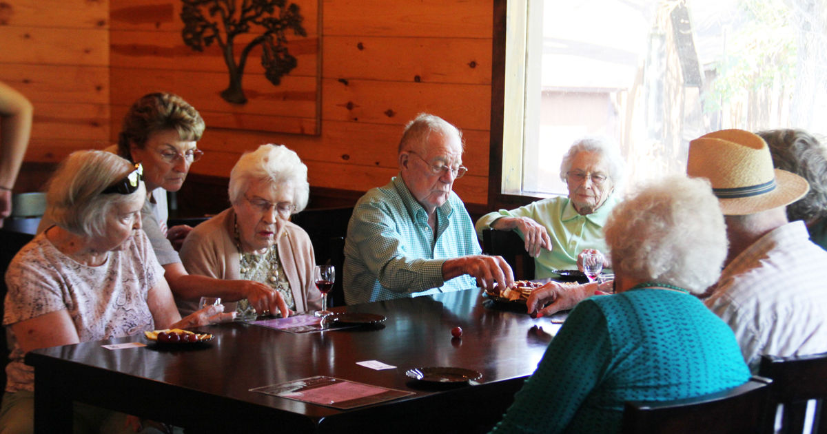 Oak Pointe celebrates with a taste of Assisted Living Week